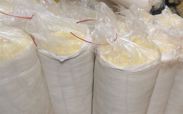 玻璃棉的主要特征，內外部結構？